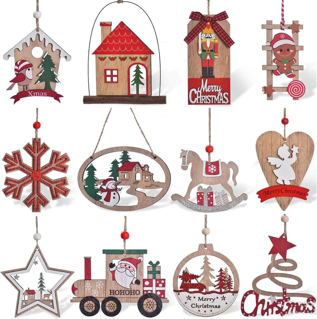 Adornos de madera para el árbol de Navidad